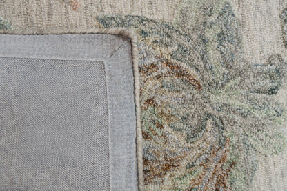 Daisy 9095 Beige/Sage/Rust rug – corner detail