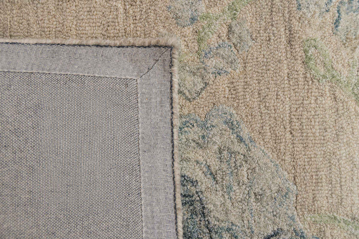Daisy 9096 Beige/Sage/Blue rug – corner detail