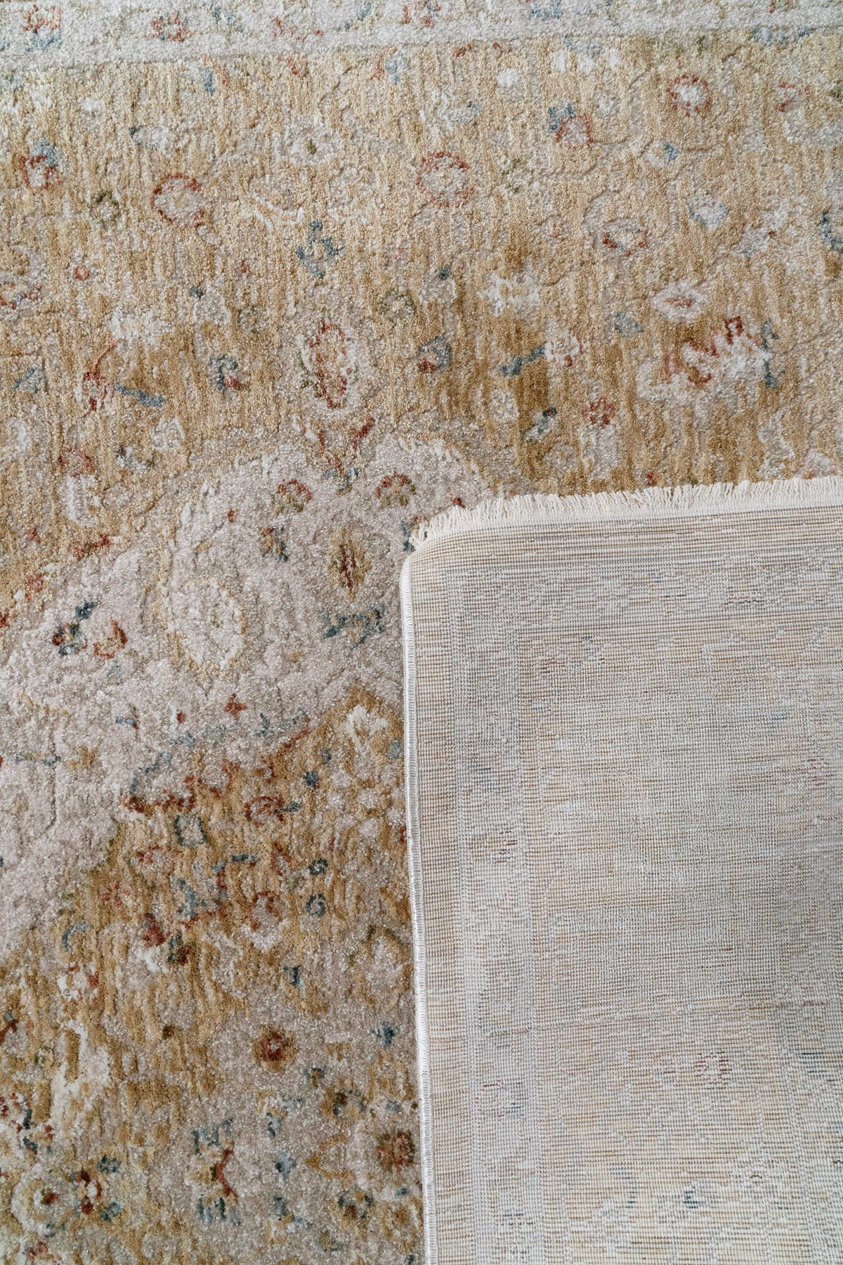 Hudson 1479 Gold/Cream rug – corner detail