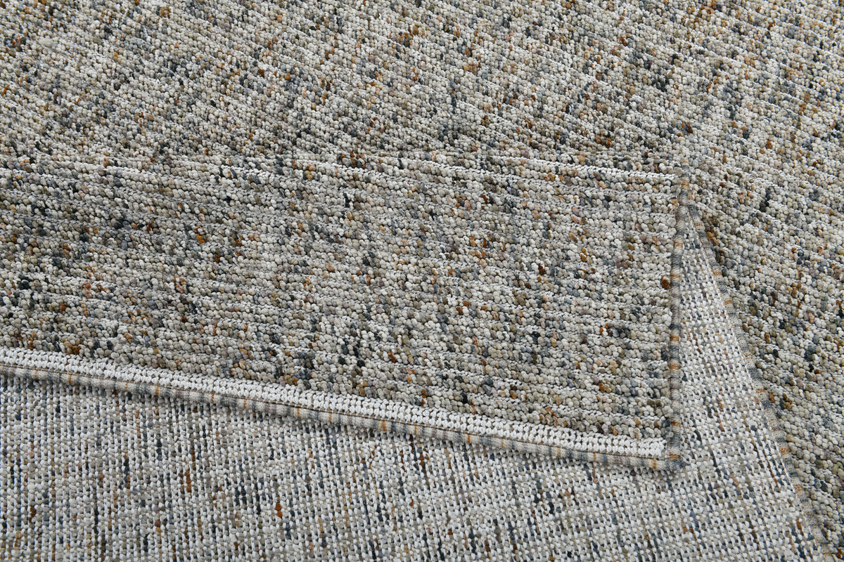 Leon 13602 Grey/Beige rug – corner detail