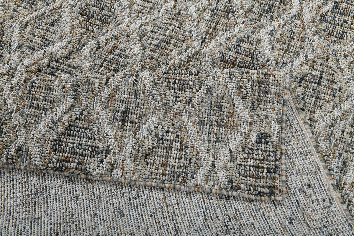 Leon 13605 Grey/Beige rug – corner detail