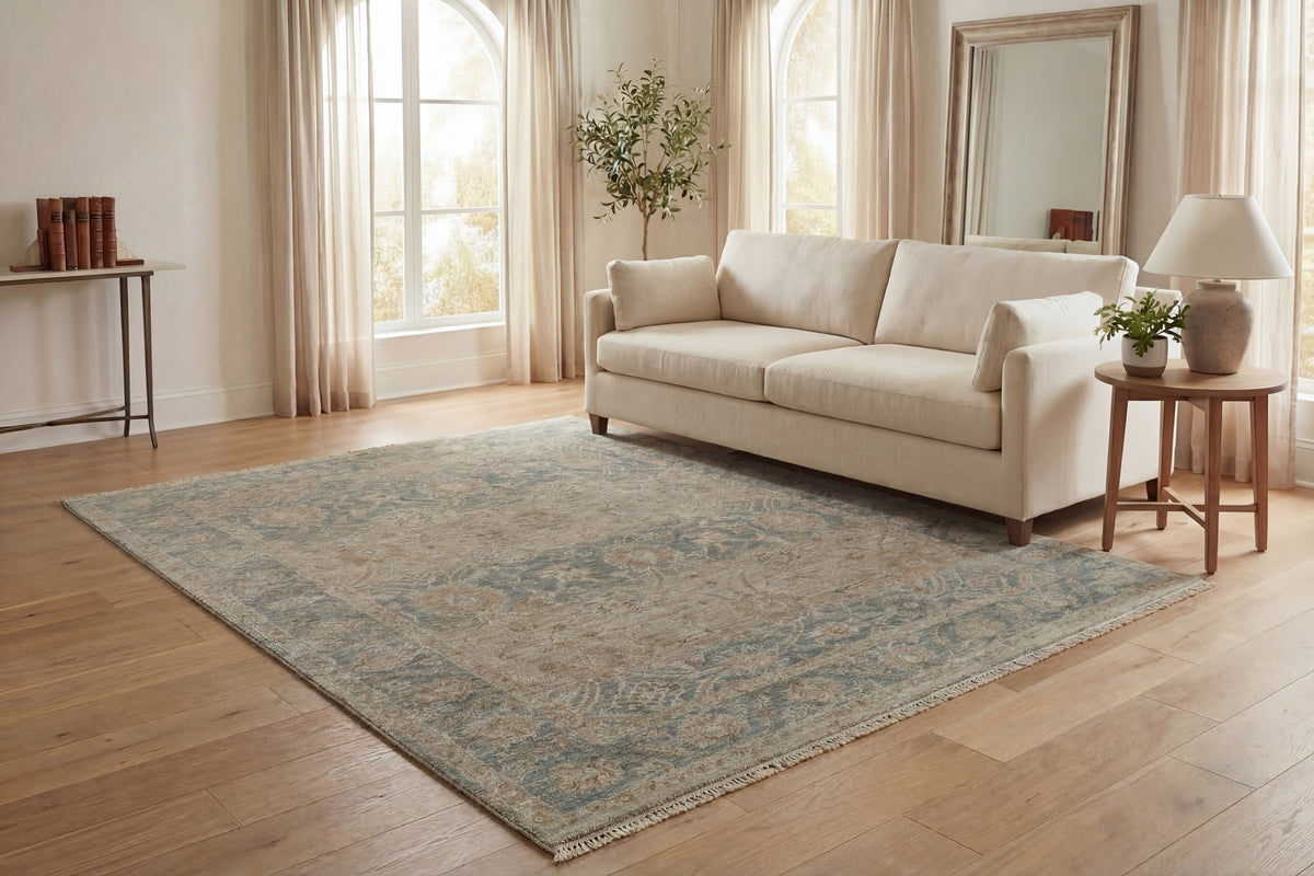 Solace 17922 Cream/Beige/Navy rug – room scene