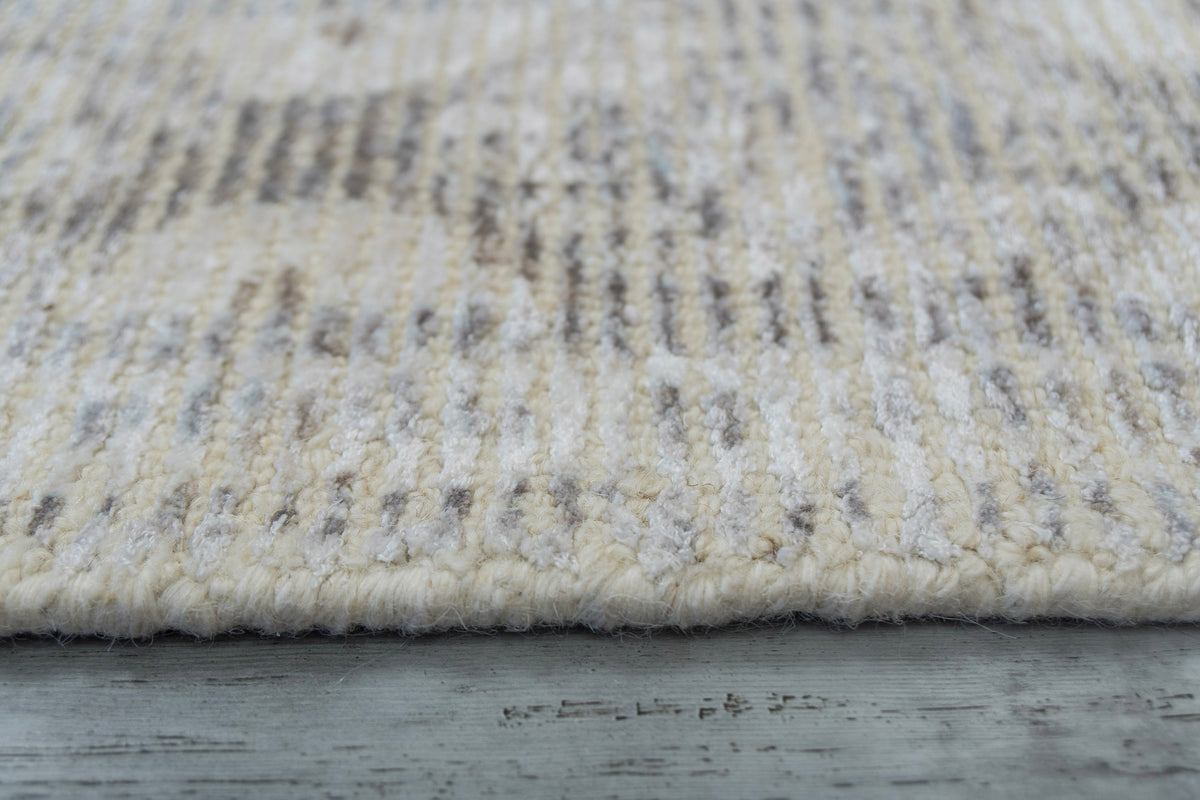 Stefano 15700 Ivory/Beige/Grey rug – pile detail