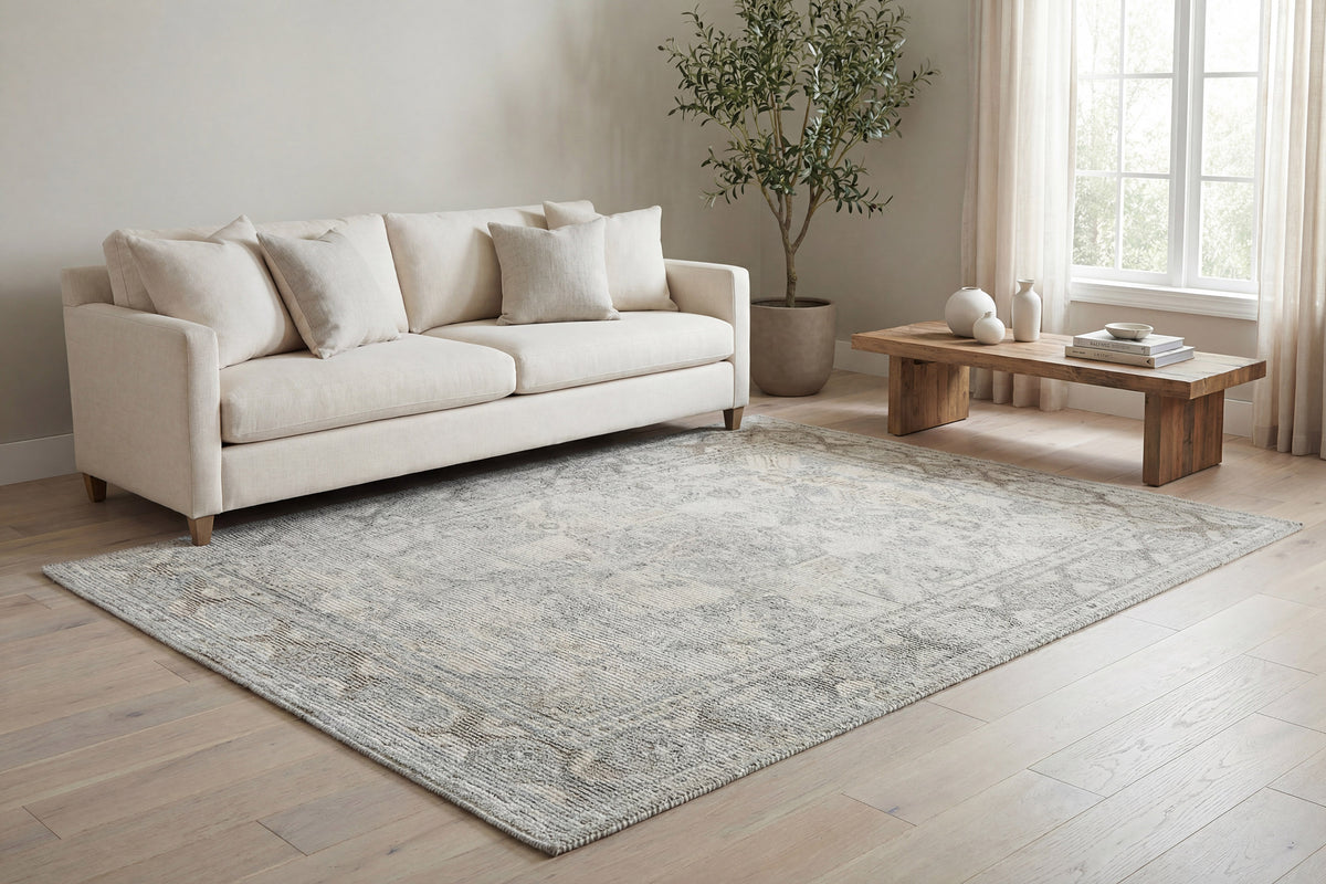 Stefano 15700 Ivory/Beige/Grey rug – room scene