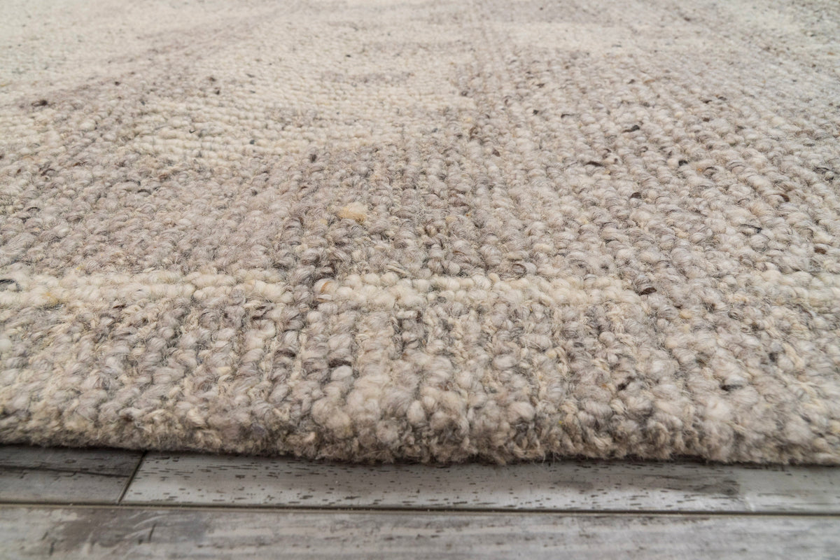 Teak 12800 Taupe rug – pile detail