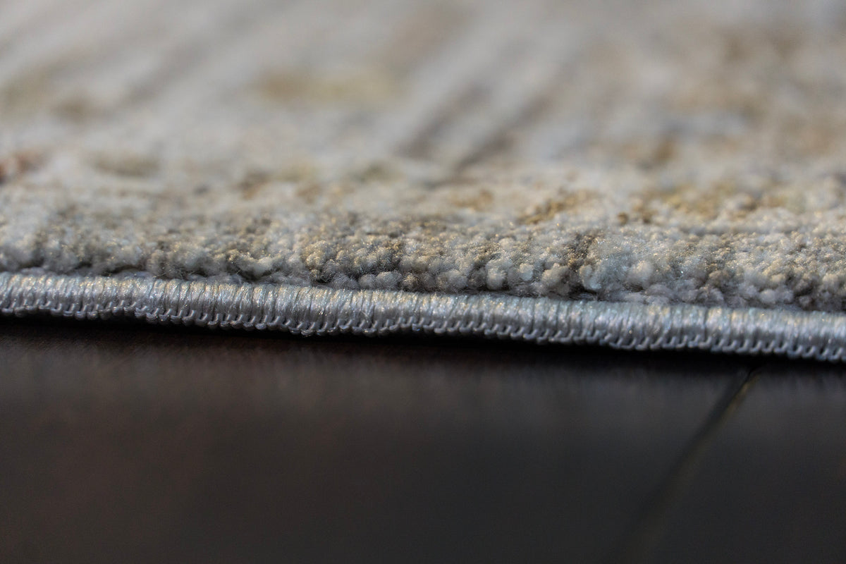 Trevi 13250 Grey/Cream rug – pile detail