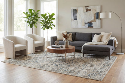 Venedik 17770 Cream/Blue rug – room scene